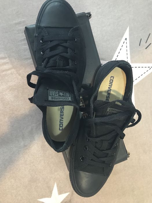 Tenisi Converse mărimea 41.5