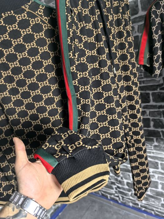 Мъжки екип високо качество