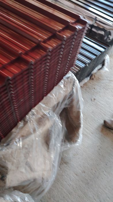 Tabla cutata și colorata la cel mai mici preturi cu transport gratuit