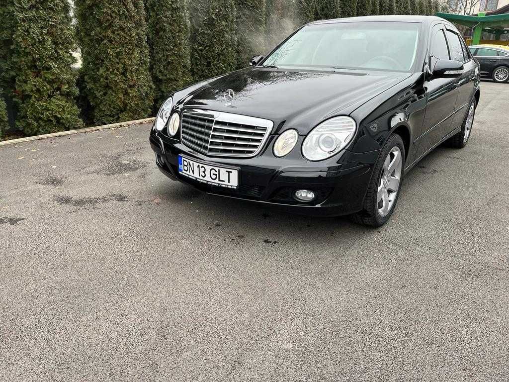 Mercedes-Benz E220