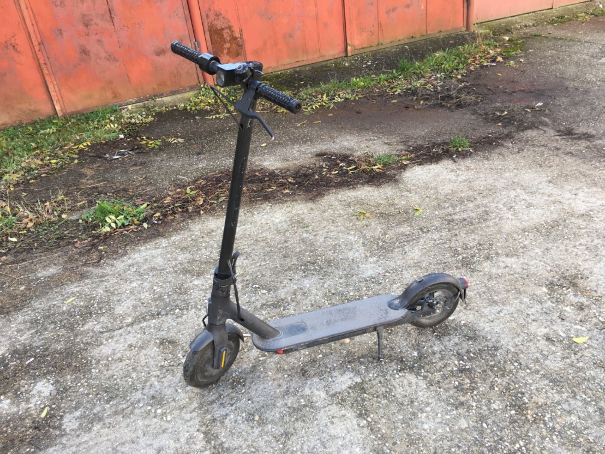 Trotinetă electrică Xiaomi Mi Electric Scooter 1S