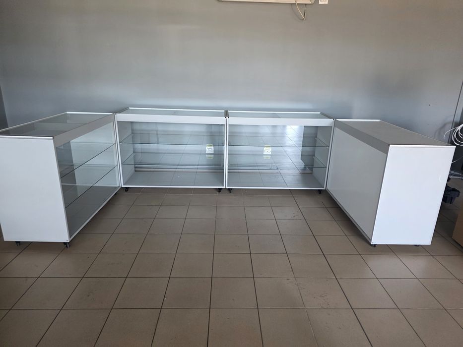 Vitrina sticla securizata