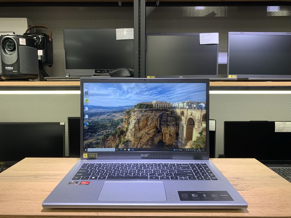 Ноутбук Acer Aspire 3, AMD Ryzen 5 7520U/16GB/SSD512GB, 1080/A10
