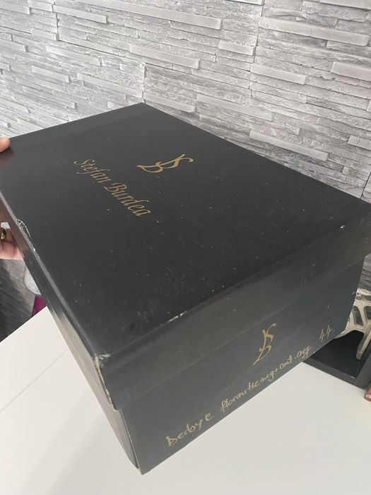 Pantofi Stefan Burdea ca noi