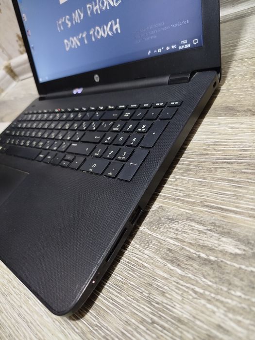 HP intel celeron N3060 4/500gb xotira