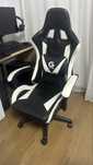 Scaun Gaming cu masaj