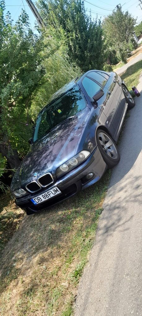 Vând mașina BWN e39