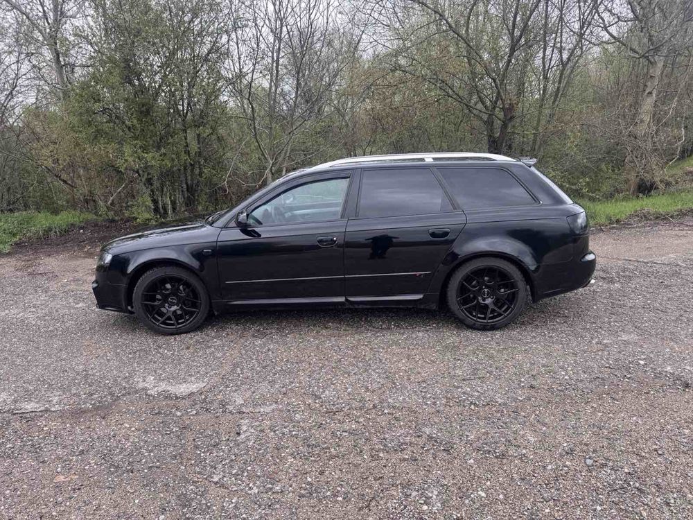 Audi A4 Avant S line