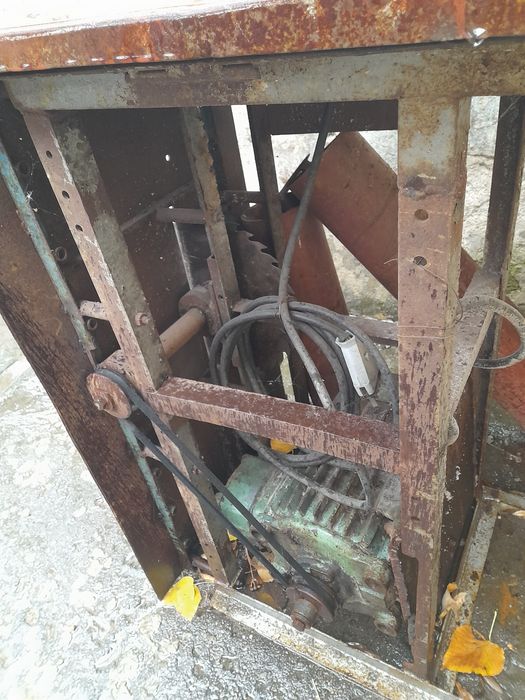 Ferastrau circular - Bandzic