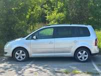 VW Touran 2009 * 1,9 TDI 105 CP* 7 locuri