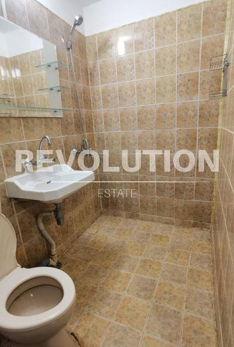 Дава се под наем Двустаен апартамент в Варна, Възраждане 1 - 50 кв.м за 350 € - Снимка #8