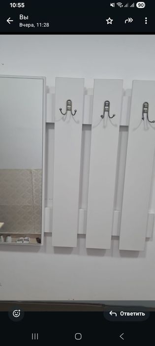 Продам вешалку с зеркалом в прихожую