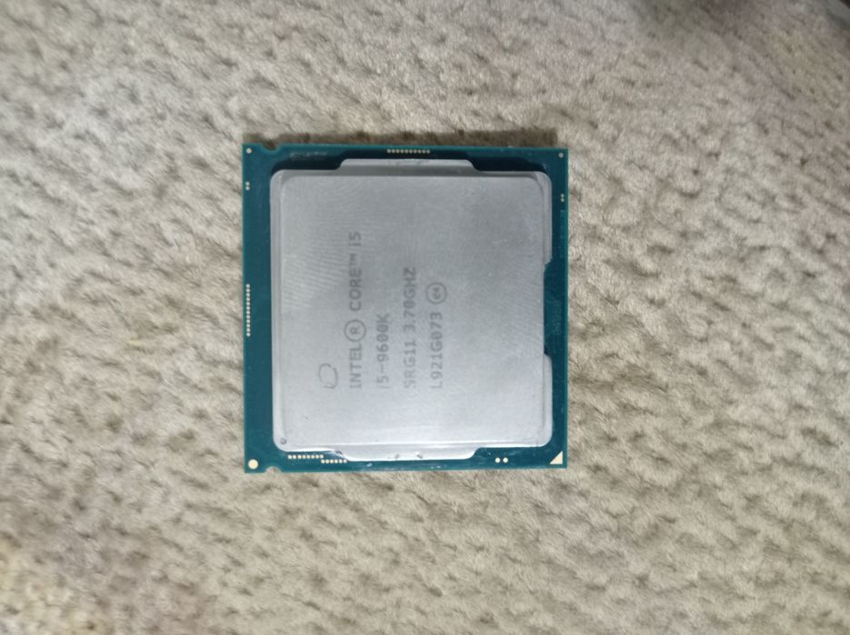 Проццессор cor i5 9600k