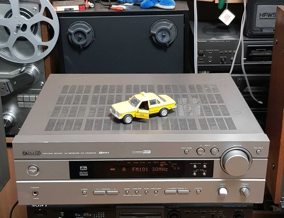 Amplificator Audio Statie Stereo Vintage YAMAHA RX V530 SILVER