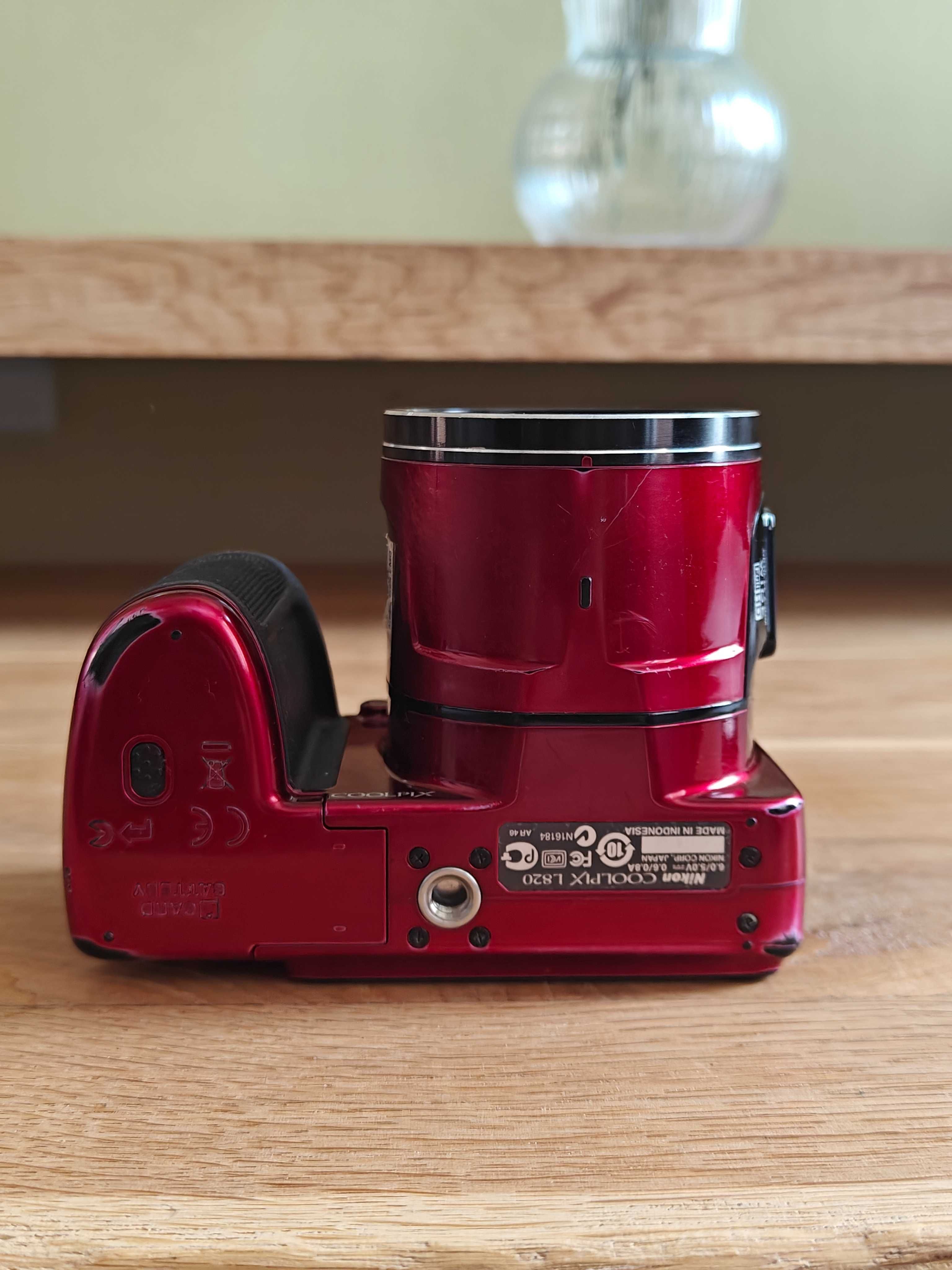 Nikon Coolpix L820