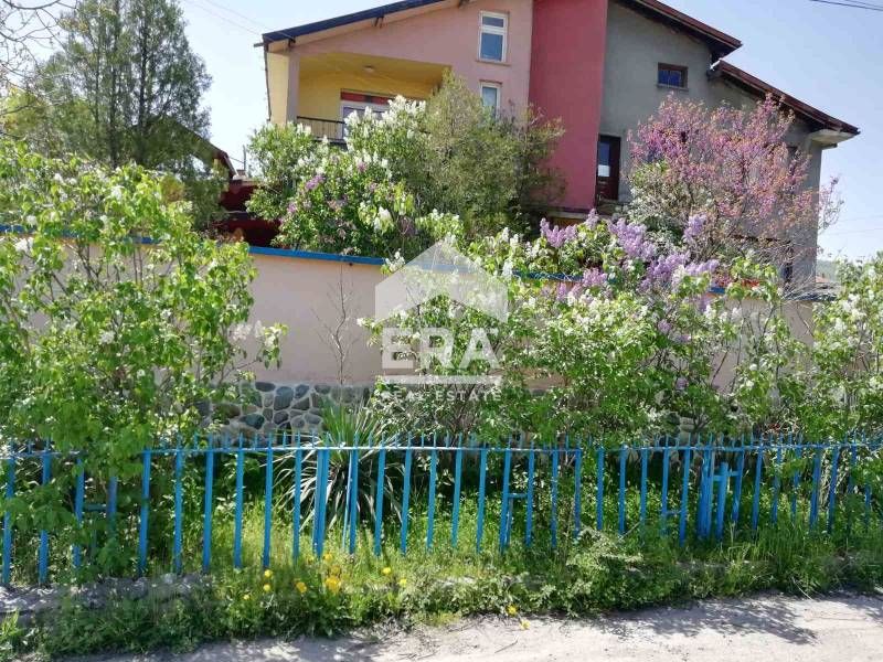 Триетажна къща в село Минерални бани -Хасково