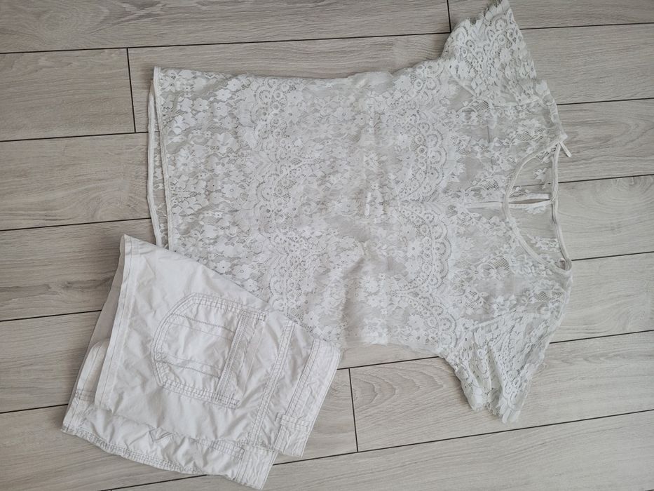 Bluza superba de dantela +blugi de vara marime M