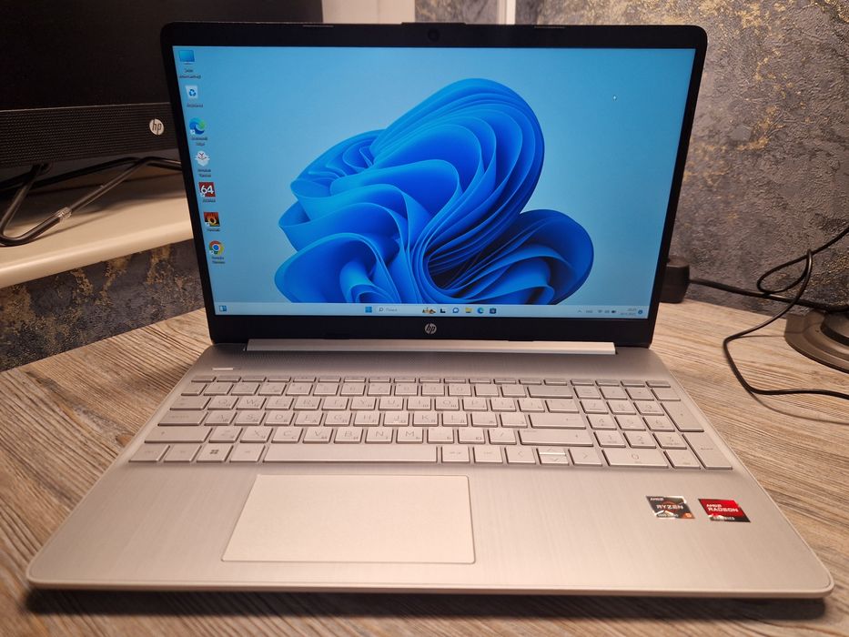 Мощный ноуьбук HP\Ryzne5\ОЗУ 32гб\Состояние нового