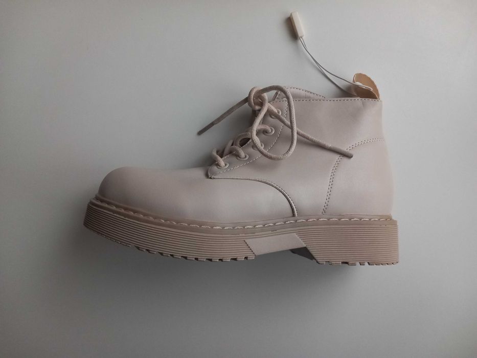 Детски боти / ботуши Reserved - НОВИ С ЕТИКЕТ