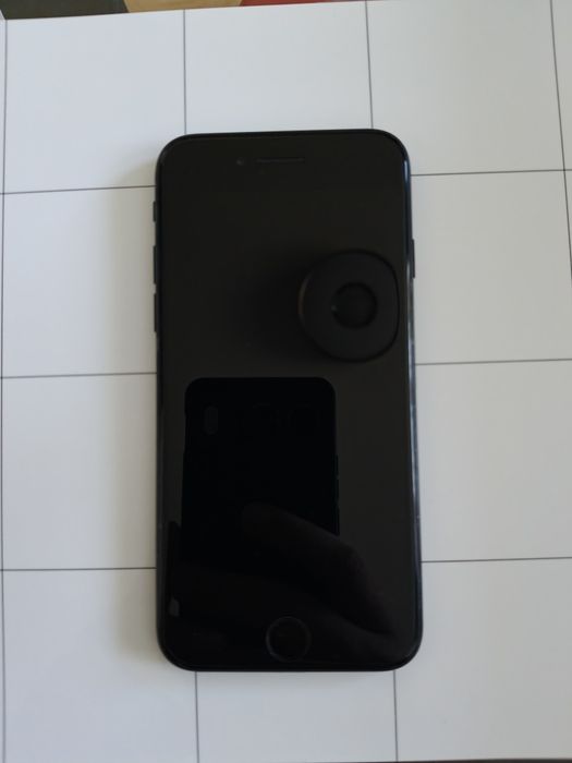 iPhone 7-32GB negru mat