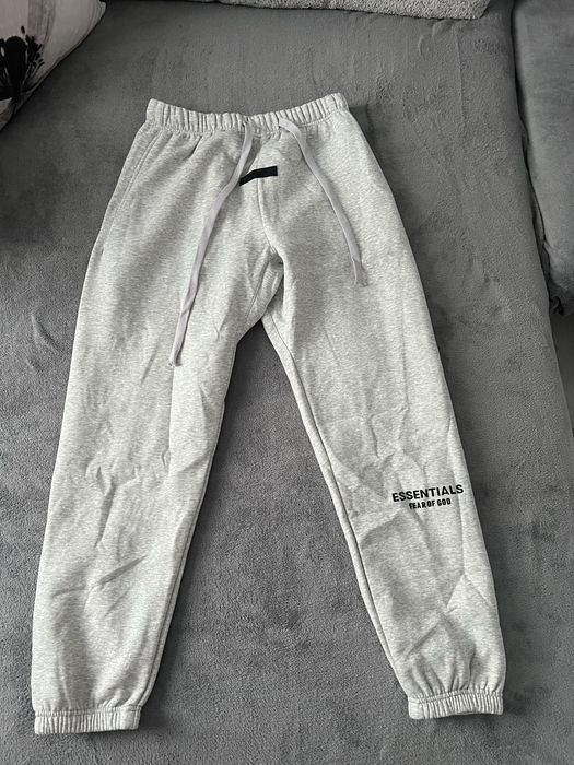 Анцуг Essentials Fear Of God