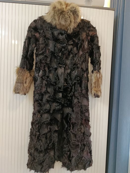 Продаётся зимняя верхняя одежда