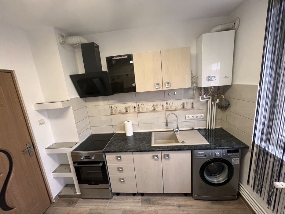 Vand sau schimb Apartament 2 camere Central
