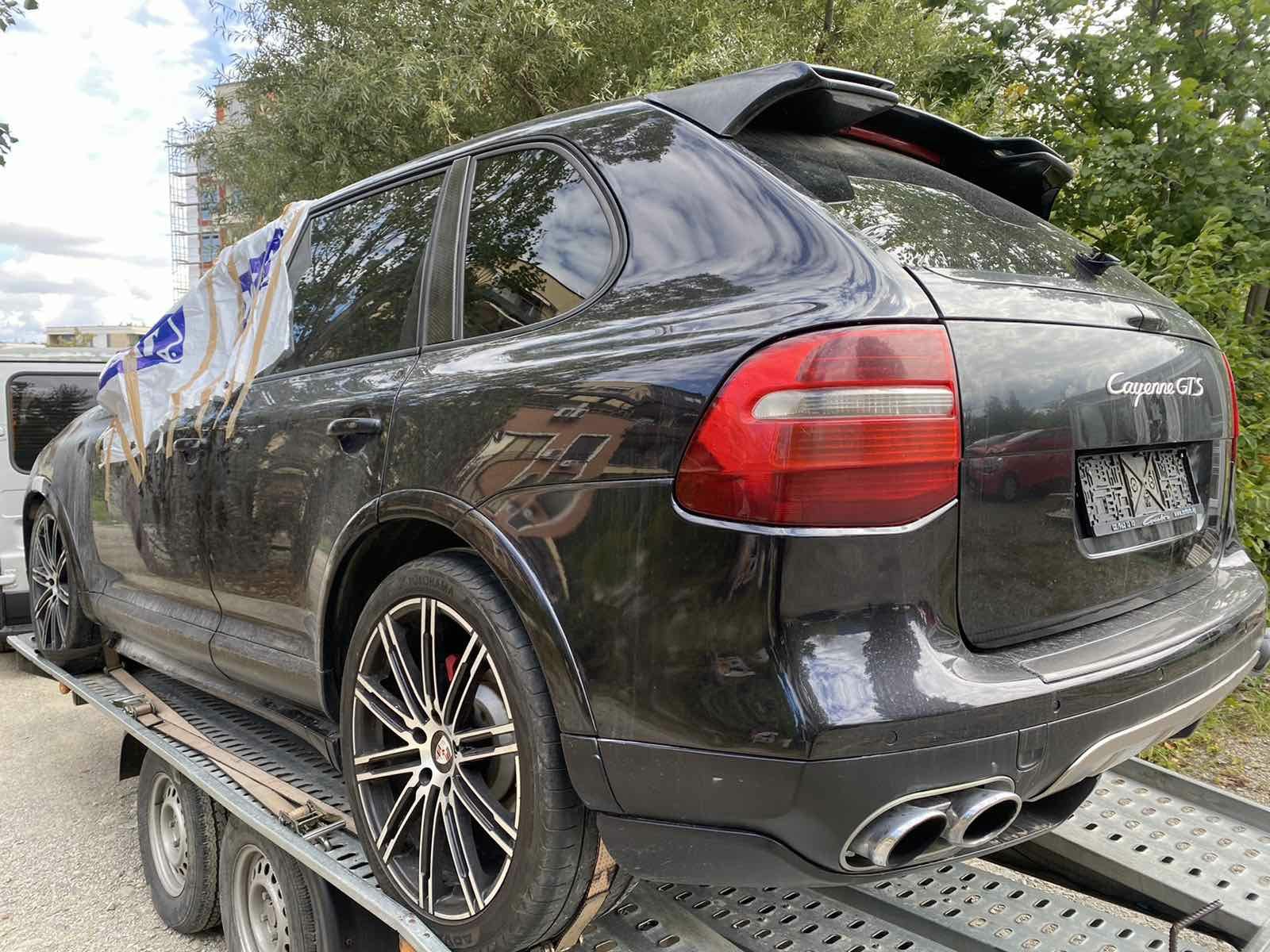 Cayenne GTS на части