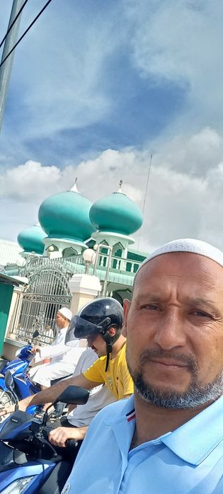 Препараторчи олий тойфали Хамёнбоп. Халол Ишчи