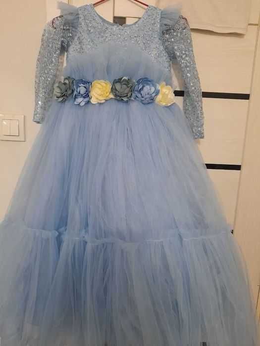 Платье для девочек 6-7-8 лет. (принцесса Эльза)