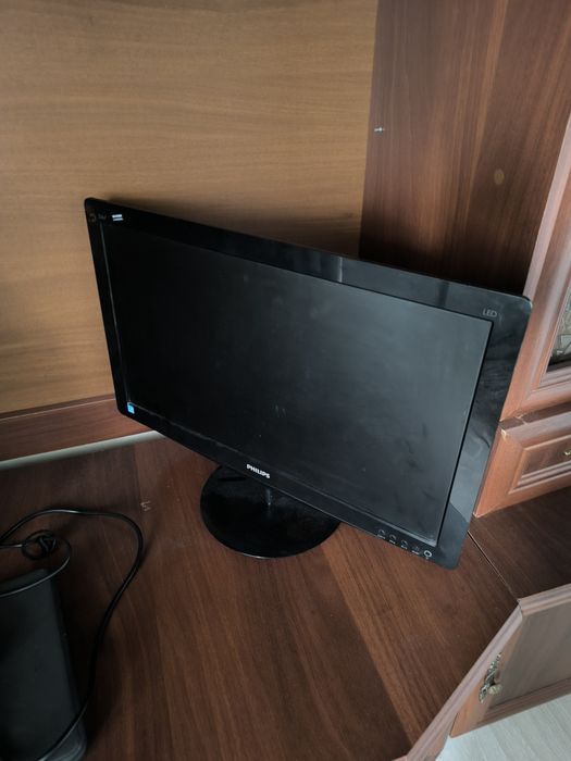 3 Офисных Монитора 60 герц ТОРГА НЕТ