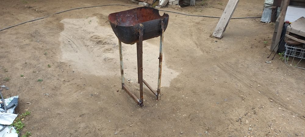 Мангал походный, и для дома