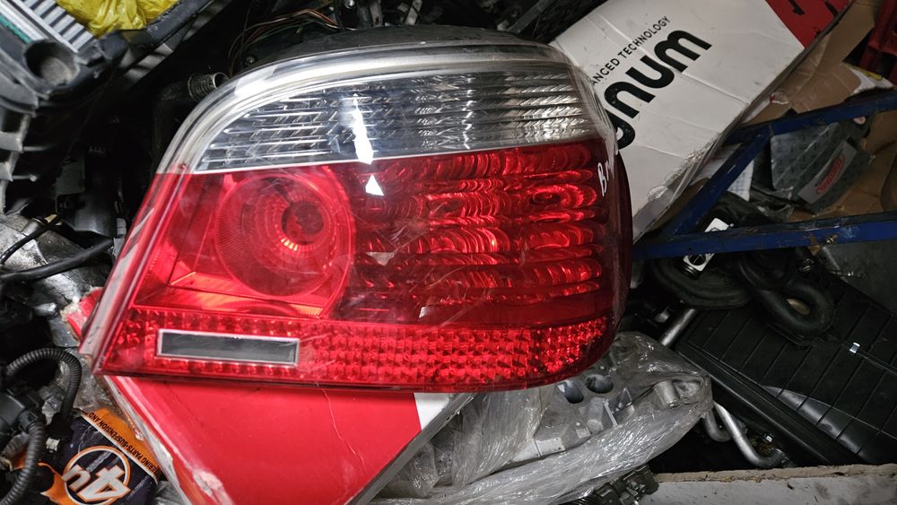 Десен стоп за BMW E60 HELLA