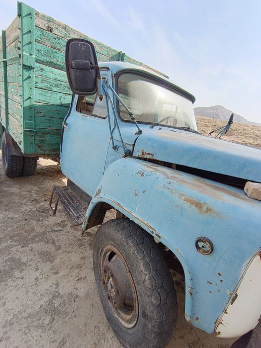 Gaz 53 sotiladi arzon narx