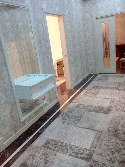 Просторная квартира в Алайском Golden House