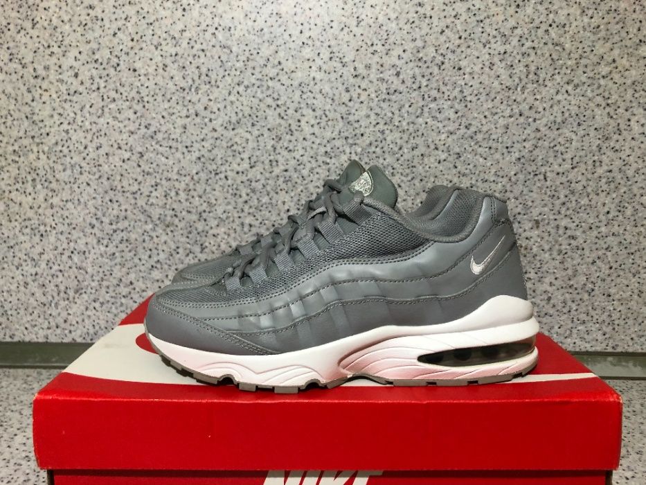 ОРИГИНАЛНИ *** Nike Air Max 95 / Wolf Grey