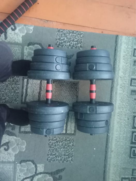 Гантели 20кг а так же можно уменьшит их вес