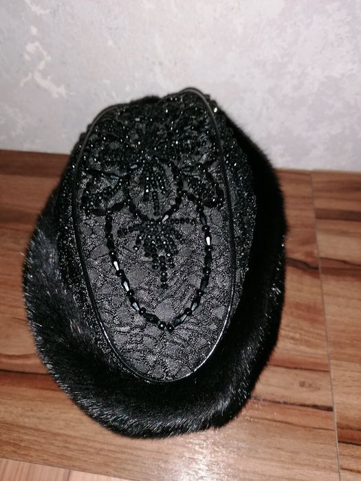 Шапка норковая, пилота.