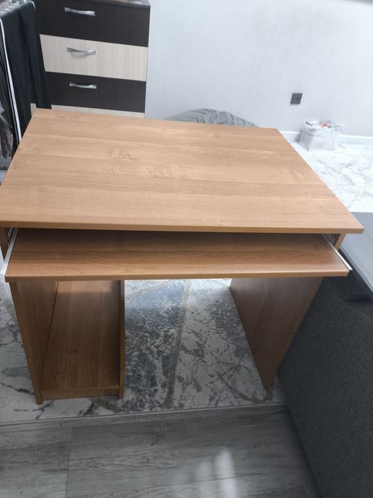 Продам парту для школьника.