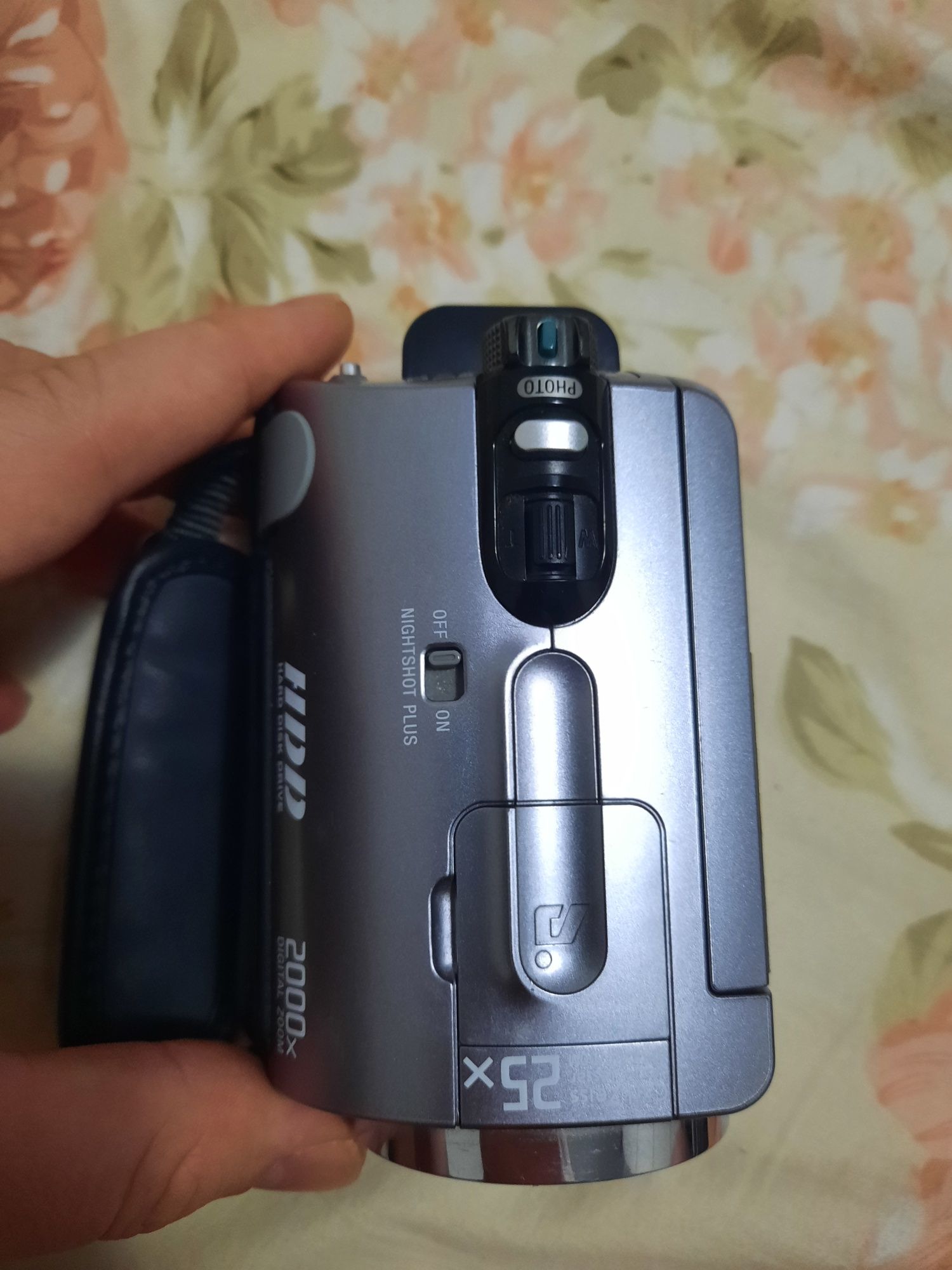 Sony handycam dcr-sr62