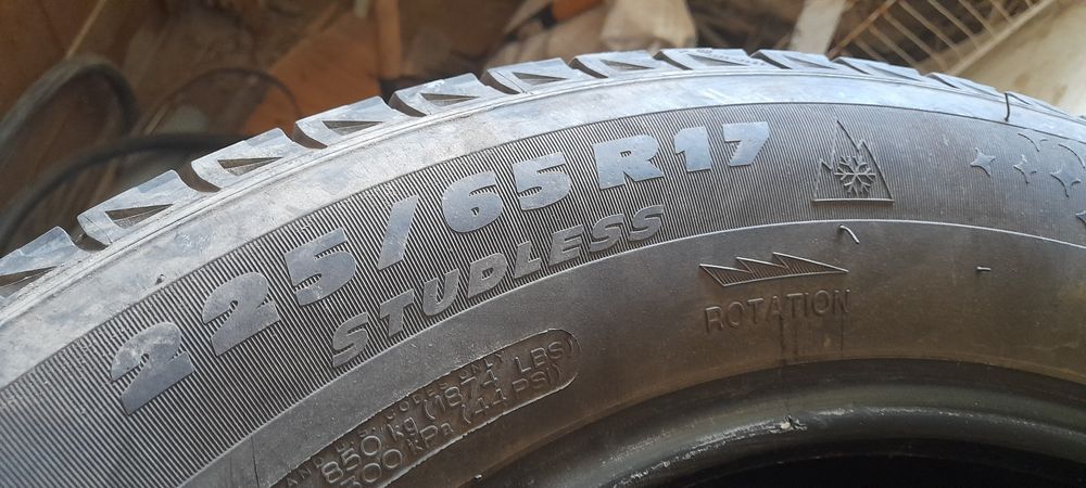 продам резину 225 на 65 на 17