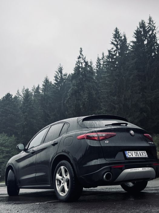 Alfa Romeo Stelvio 2.0 Turbo 280 CP Q4 BZN| Revizie 09/2025| ITP 2026