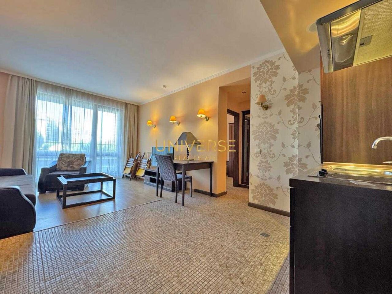 Продава се Двустаен апартамент в к.к. Слънчев бряг - 89 кв.м за 1265 €/кв.м - Снимка #5