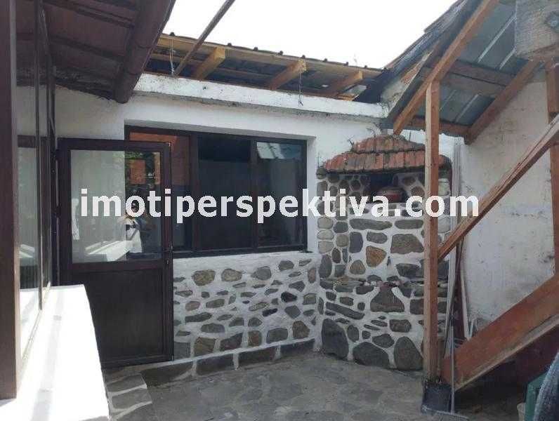 Продава се Къща в Пловдив, Кършияка - 70 кв.м за 2643 €/кв.м - Снимка #1