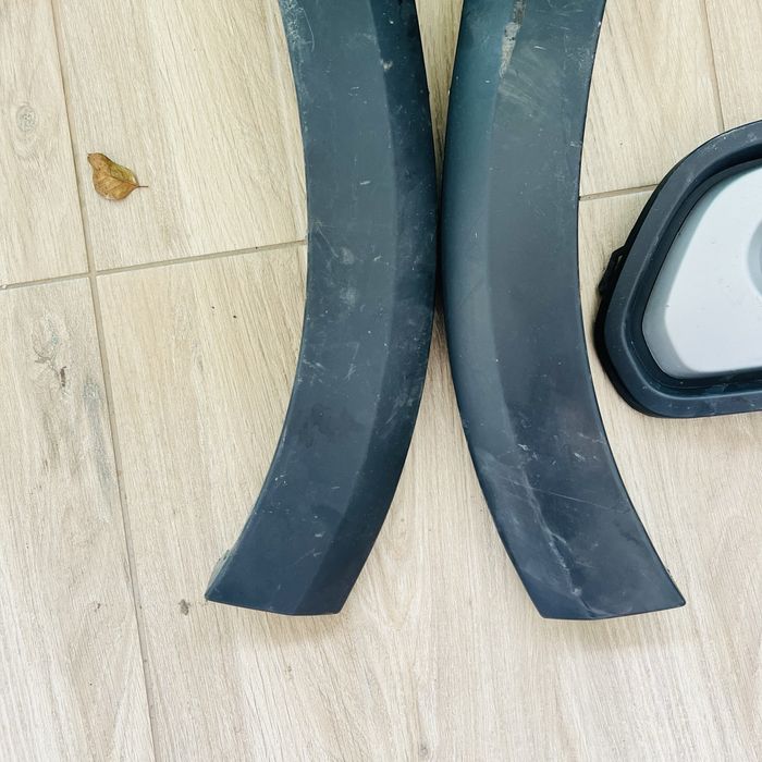 Masca intre faruri dacia sandero 2 facelift