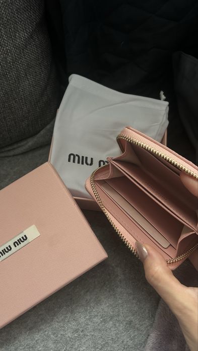 Дамско портмоне Miu Miu