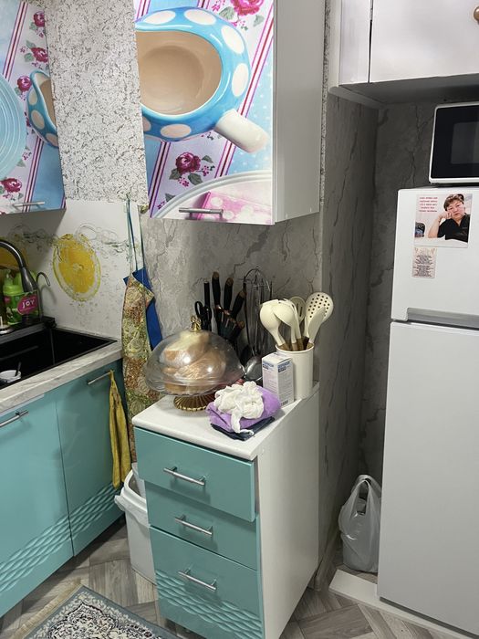 Продам кухонную гарнитуру