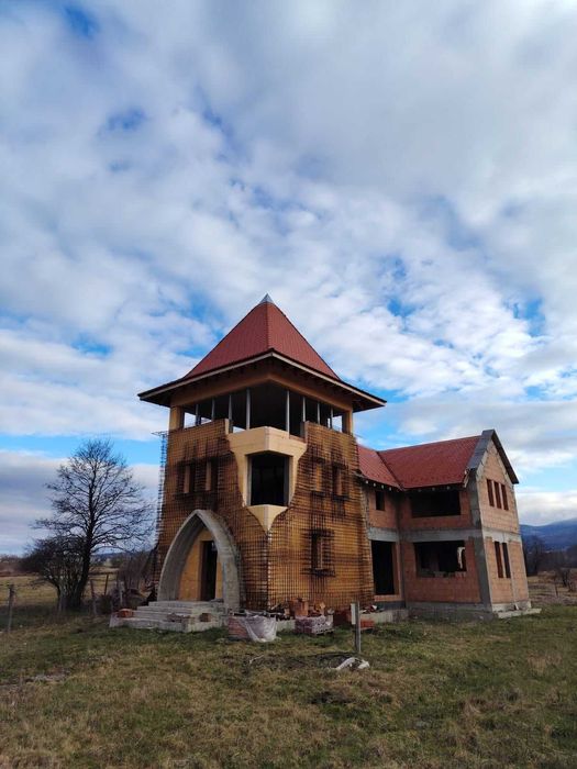 Vanzare casa de oaspeti