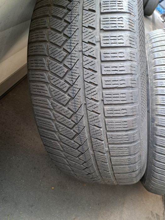 Anvelope Iarna Continental 255/55R18