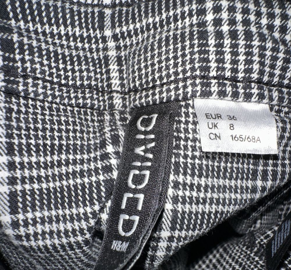 Salopetă fustiță (H&M)